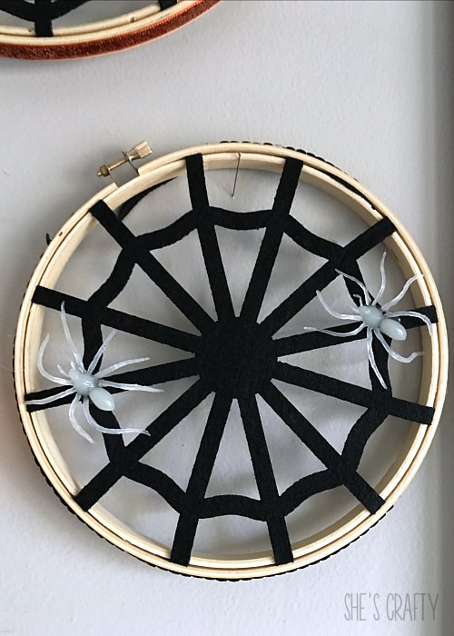 Shes crafty embroidery hoop spider webs halloween decorations Shes crafty embroidery hoop spider webs halloween decorations