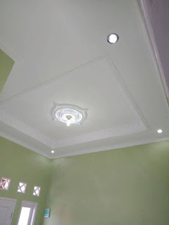 Panel Plafon Minimalis Berwarna Putih Panel Plafon Minimalis Berwarna Putih