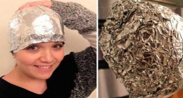 A Girl Put Aluminum Foil After Washing Her Hair