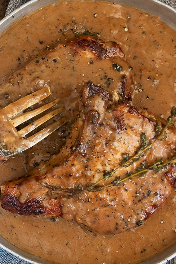 Pork Chops Recipe with Peppercorn Sauce