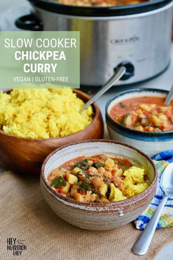 This Slow Cooker Chickpea Curry is easy weeknight cooking at it's best