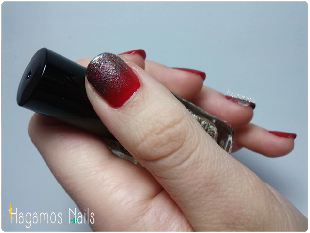 Manicura roja navideña. Hagamos Nails