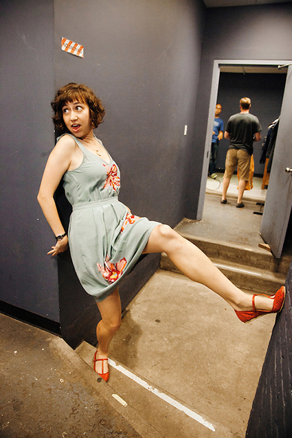 birthdays: Kristen Schaal (photos)