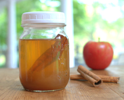 Apple Cider Vinaigrette, another healthy no-oil salad dressing ♥ AVeggieVenture.com.