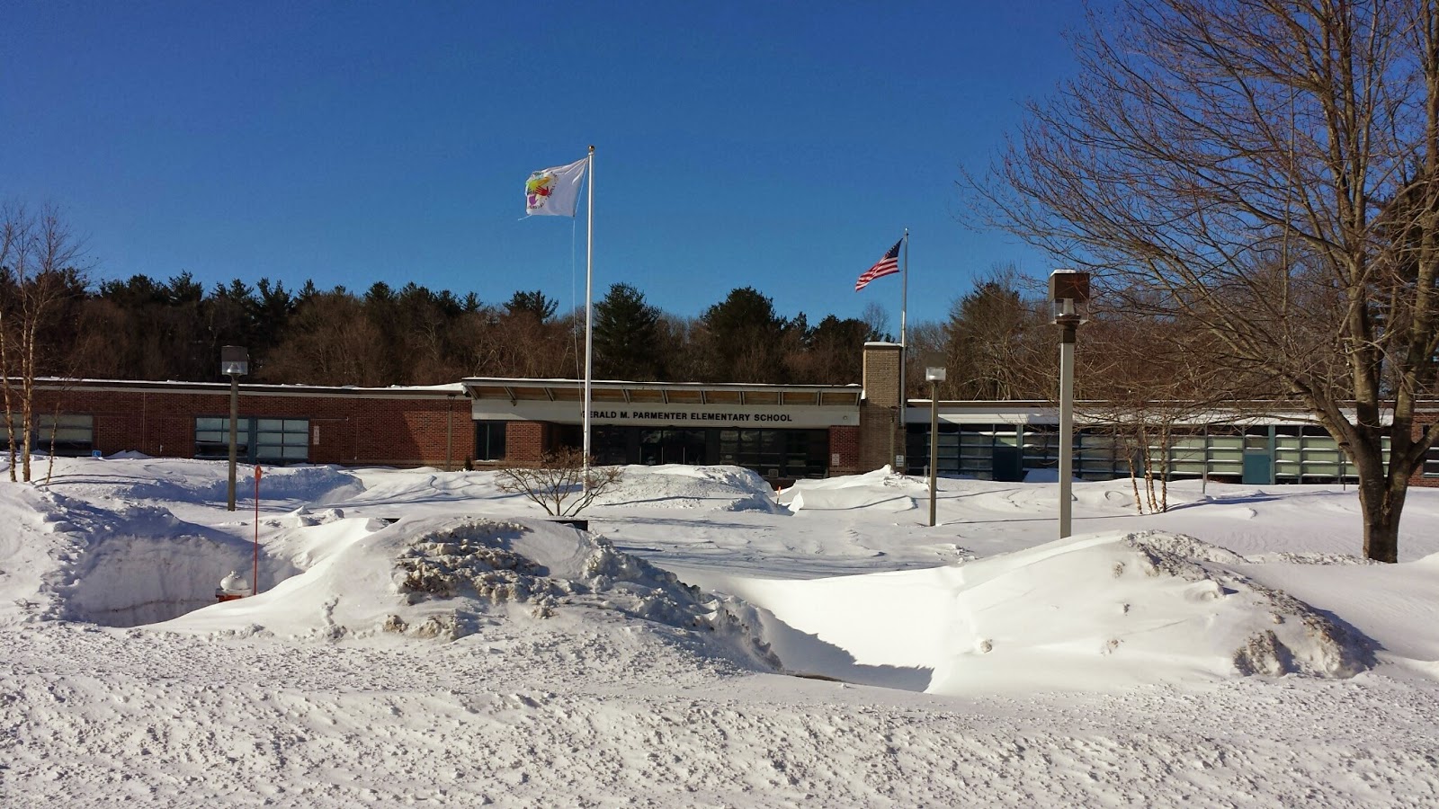 Parmenter School - during the vacation, sidewalks cleared today