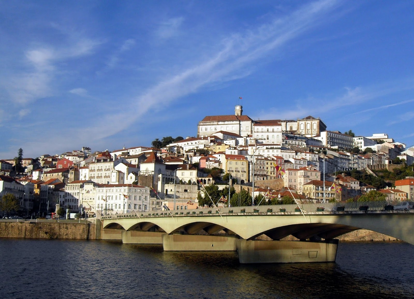 Qué ver y visitar en Coimbra, ciudad universitaria de Portugal