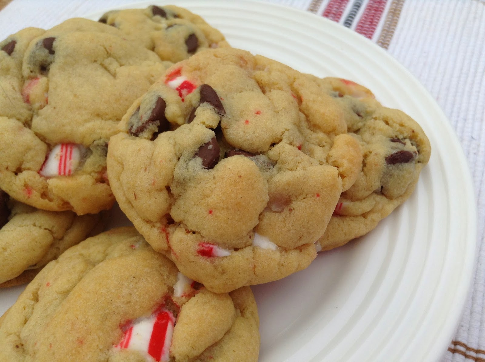 Laura's Baking Talent Chocolate Chip Candy Cane Cookies