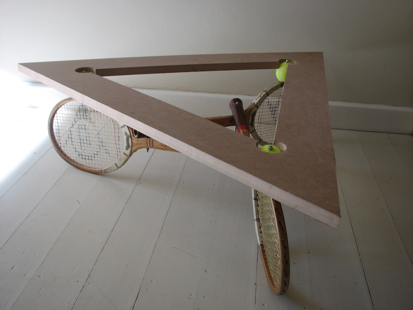How to Recycle Bring Back to Life an Old Tennis Rackets