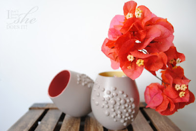 Brighten your home for spring without a major facelift with this collection of home decor crafts! These bright and beautiful spring crafts will bring some cheer to those dark corners and focal points. Not only are these home decor crafts for spring easy, they are so beautiful your friends will think you bought them!