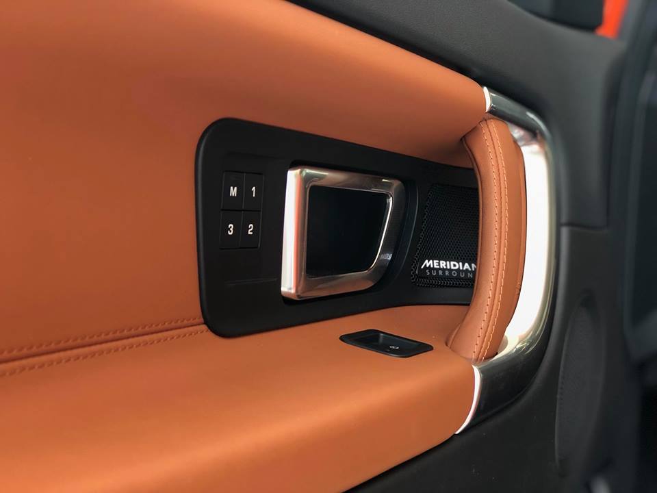 Xe Land Rover 7 Chỗ Discovery SPort HSE Đời Mới Nhất 2019 Bao Nhiêu Tiền, Xe 7 Chỗ Discovery SPort HSE Luxury Màu Xanh Đen Đời Mới Nhất Giá rẻ nhất 3.499 triệu đồng tại việt nam