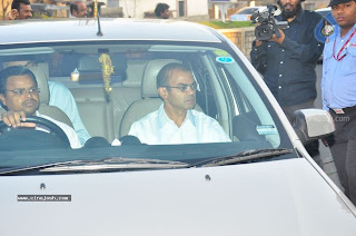 www.manatarak.blogspot.com: Jr NTR engagements VIP's Cars