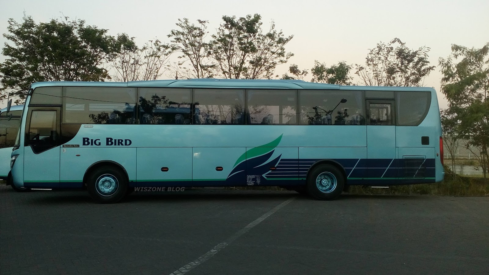 Bus Pariwisata Surabaya Big Bird Bus Wiszoneblog Bus pariwisata surabaya big bird bus wiszoneblog