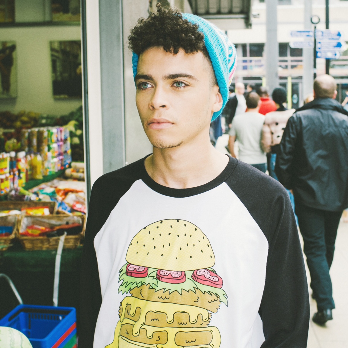 male model uk, british male model, hamburger tshirt, screen print tshirt