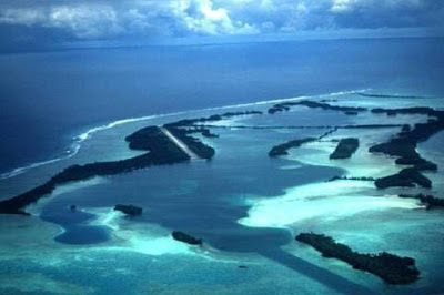Librarian on Palmyra Atoll: Overview Maps and Photographs of Palmyra