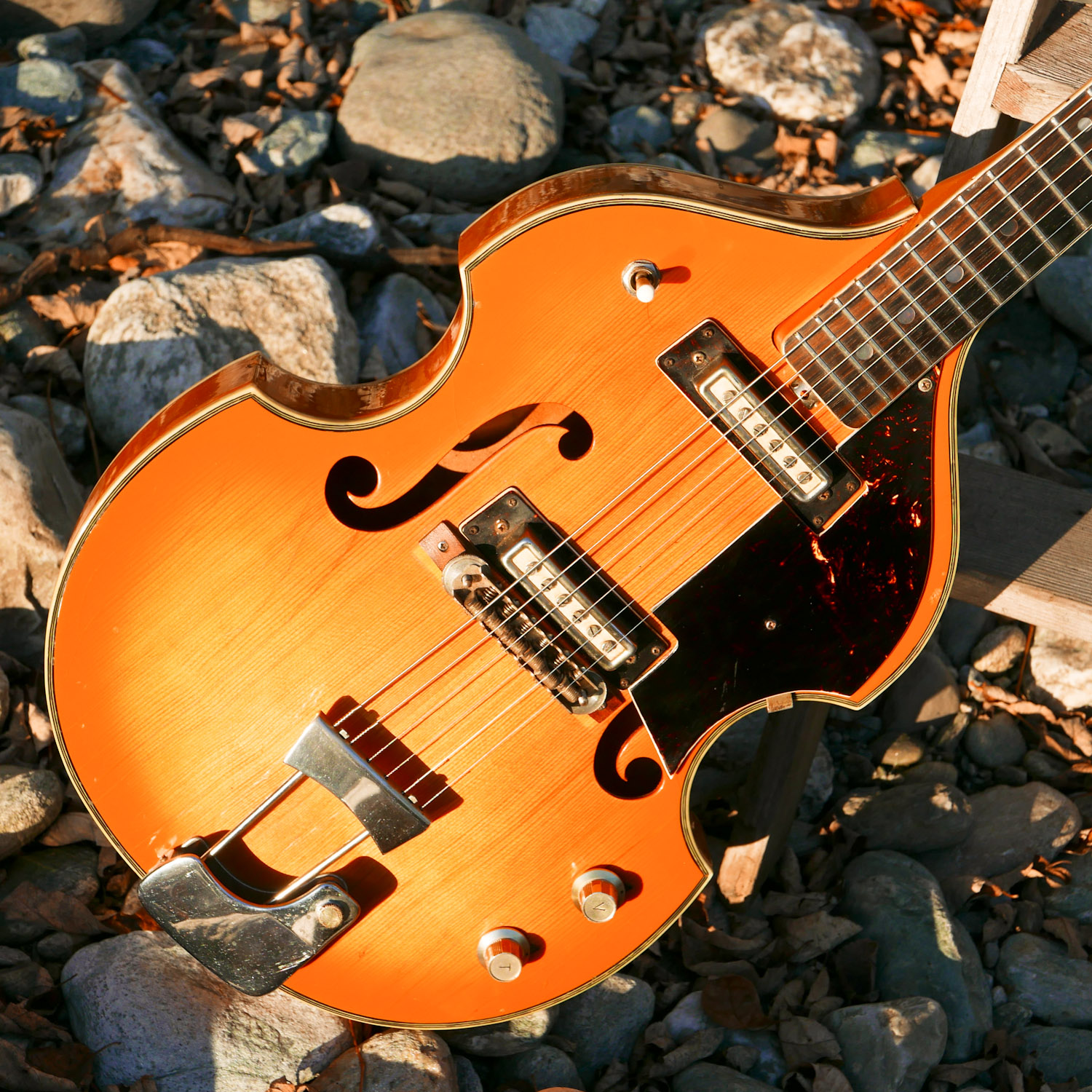 1960s Teisco ViolinShaped Hollowbody Electric Guitar