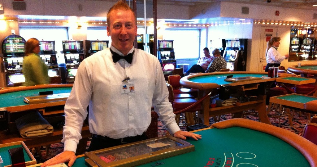 Pre flop holdem calculator Casino sydney ns dinner theatre
