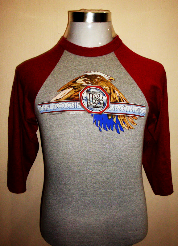 Surachai Store: Vintage The Dobbie Brothers 1974 Raglan Shirt (Grey Maroon)