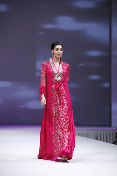 Muslim Women Fashions: Arabic Jalabiya Couture Fashion