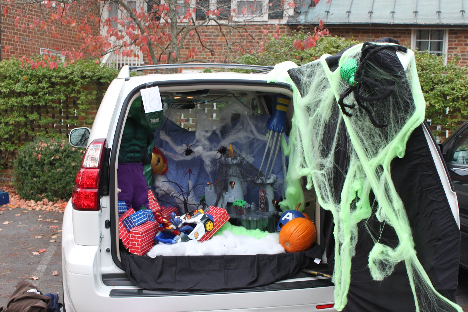 The Simmons Family: Halloween and Trunk or Treat