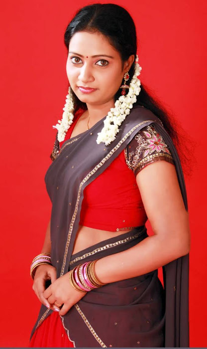 Cine 2 India Actress Naisa Latest Stills in Saree Actress Naisa New