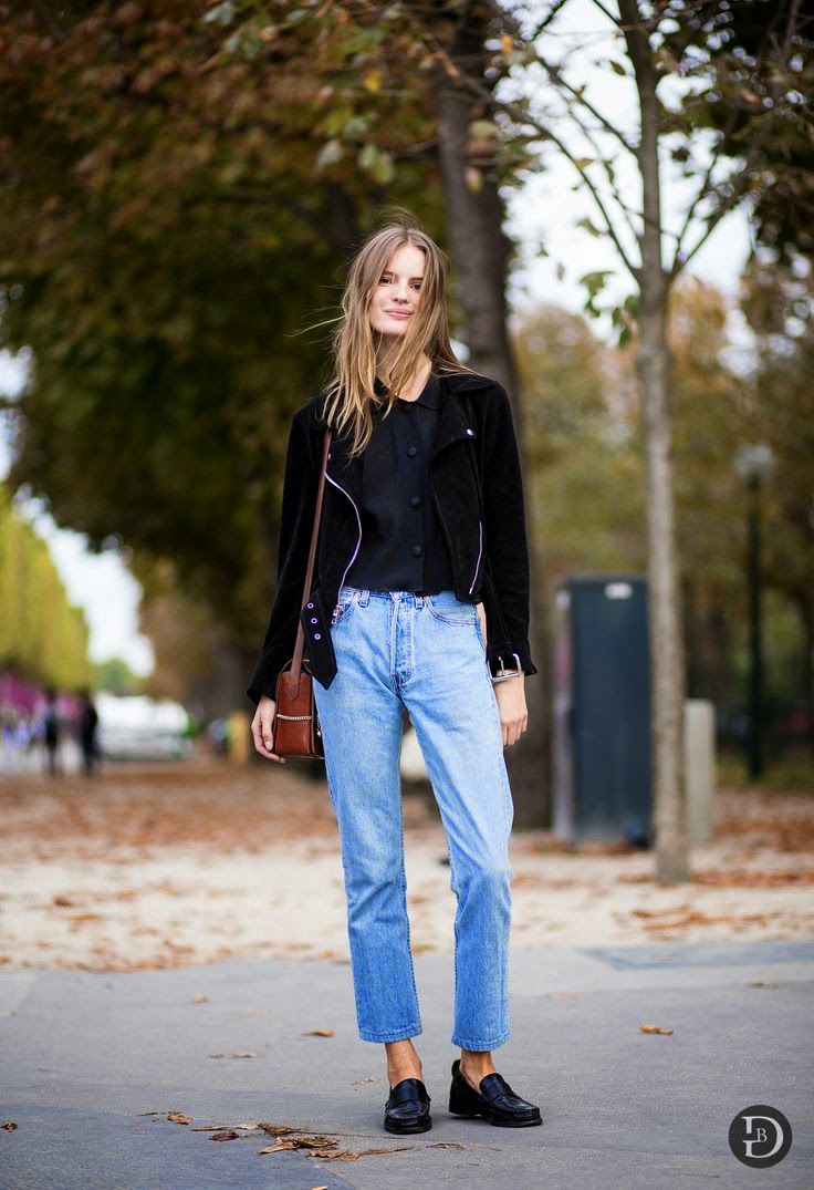 Parisienne: How to Make Mom Jeans Look Modern