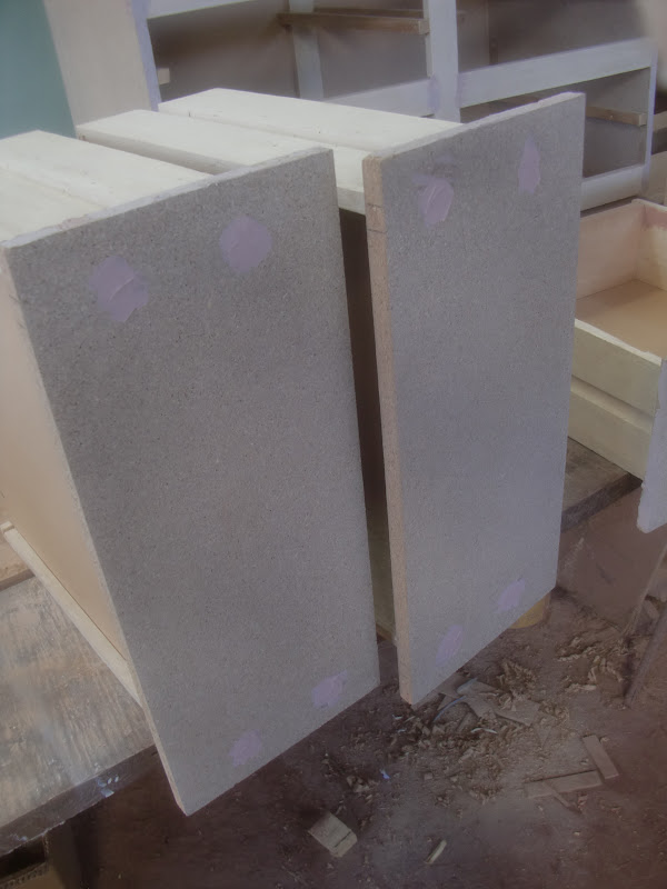 Decoraciones Manualidades En Madera: Pintar Un Mueble Con Pintura De Auto