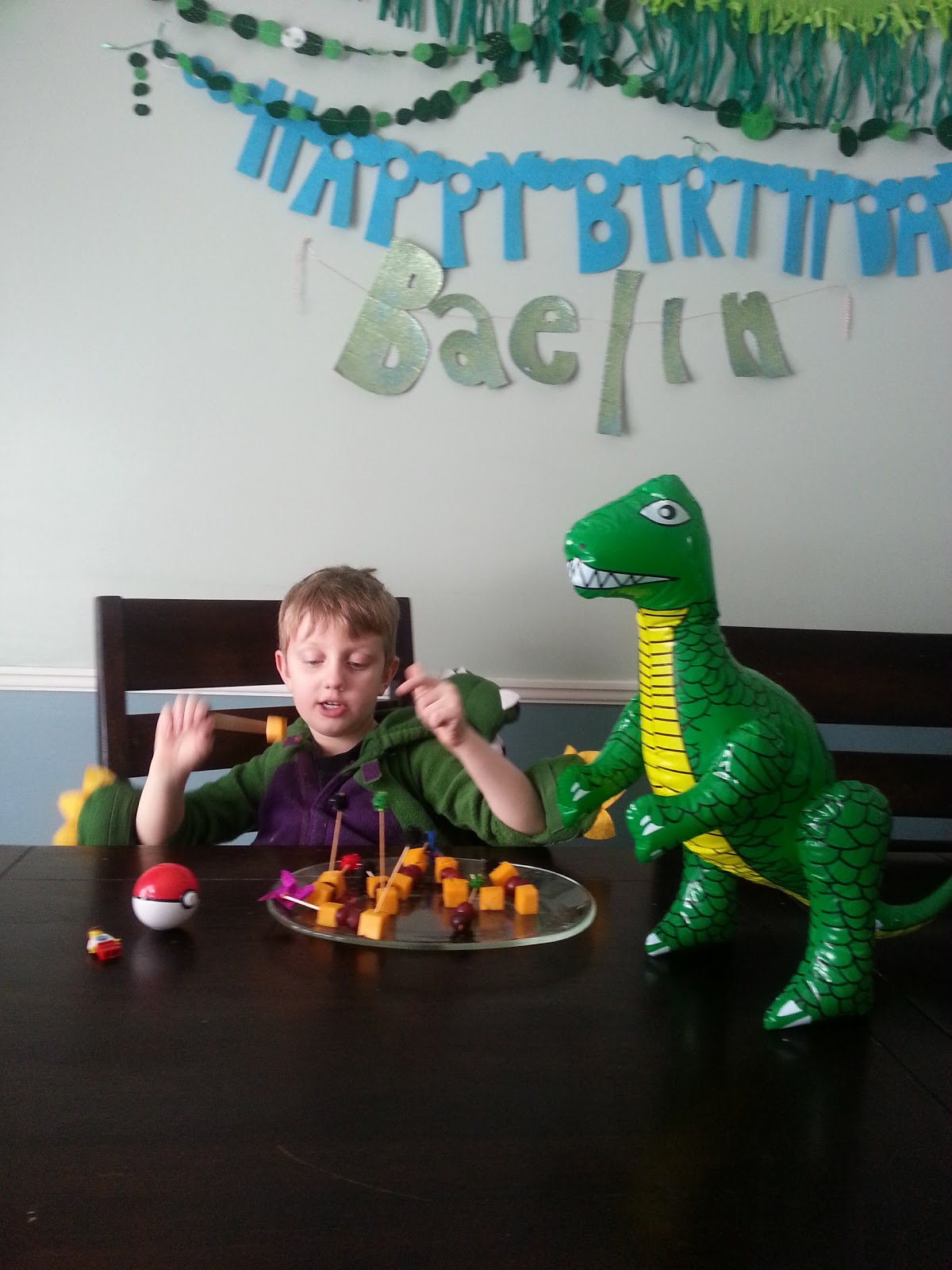 Happy Words & Things R2D2 Jello Madness! Stained Glass Jello Mold.