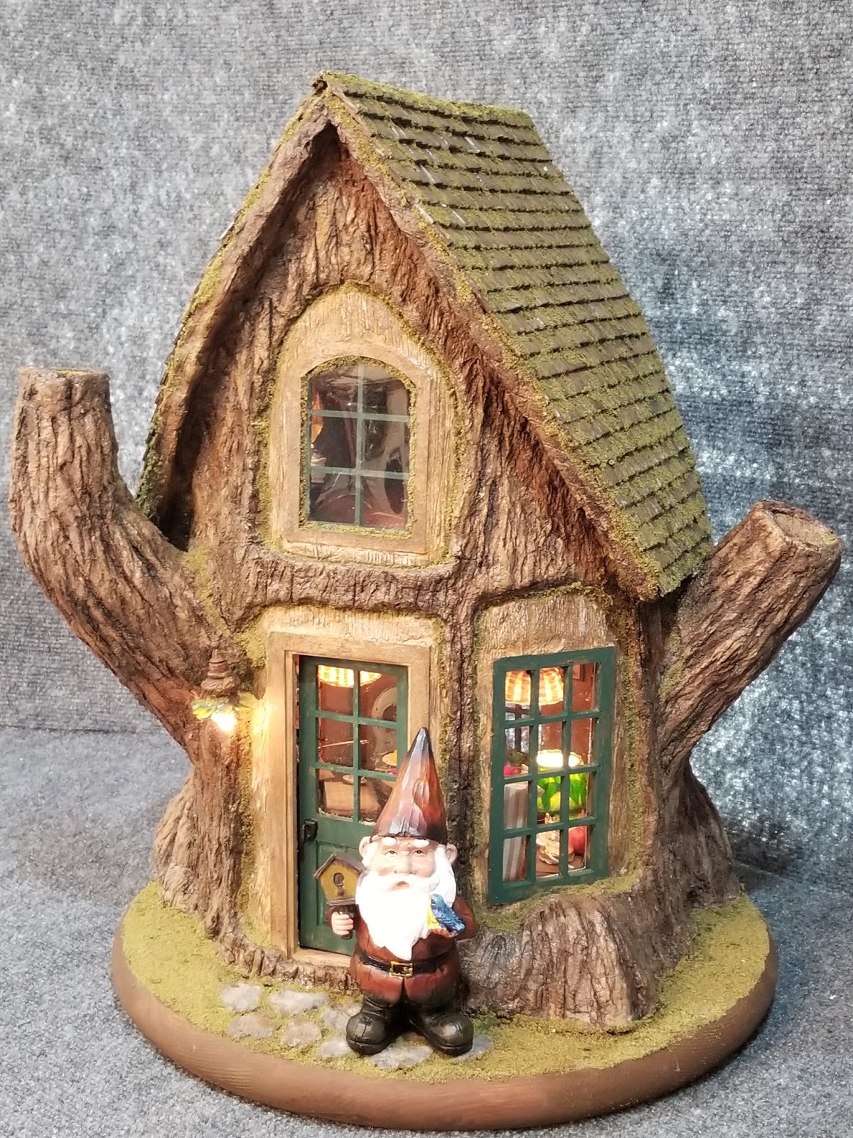 Greggs Miniature Imaginations Gnome Tree Stump House