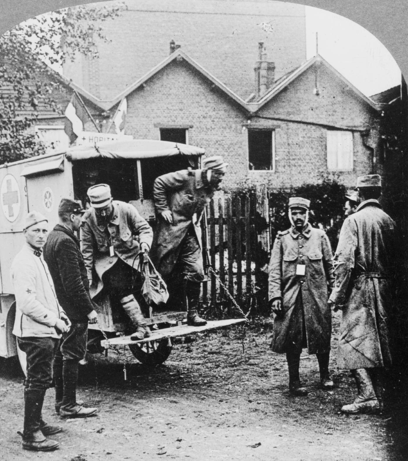 The Chubachus Library of Photographic History Wounded French Soldiers Stepping out of a British