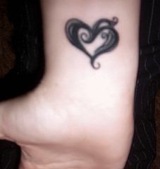 Ngrasany Tattoo Heart And Love Tattoo Design For You