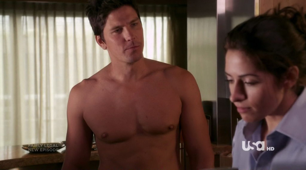 Michael Trucco is shirtless on the episode "The Two Richards" of ...