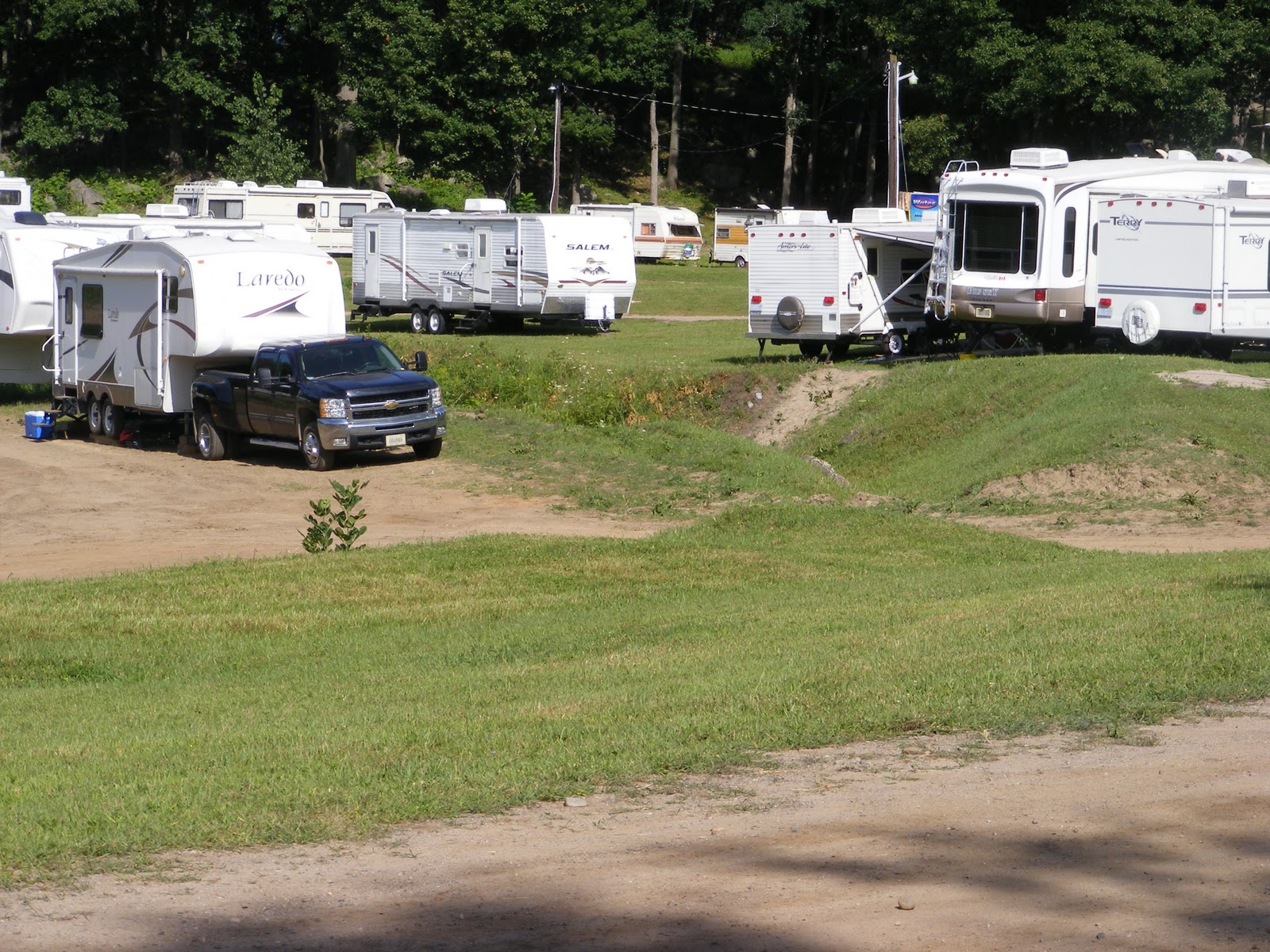 Victoria Day Weekend 2013 Trudeau Park CAMPING/RULES