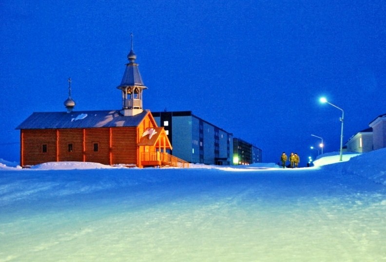 Ultima Thule Belushya Guba, main town in Novaya Zemlya (continued)