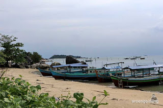 pantai tanjung kelayang belitung