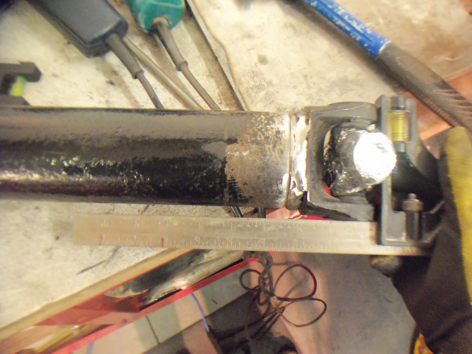 Etek Restorations Classics, Rods and Customs Shortening a Drive Shaft