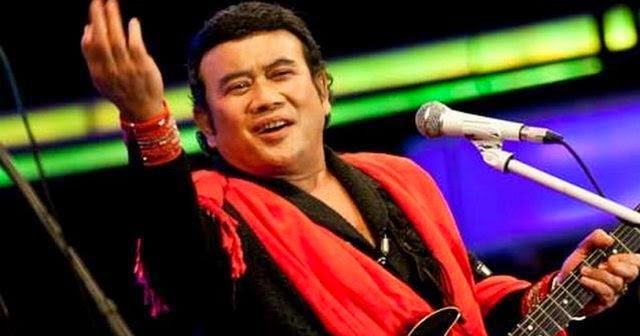 10 Lagu Rhoma Irama Terbaik dan Terpopuler - MusikPopuler.com
