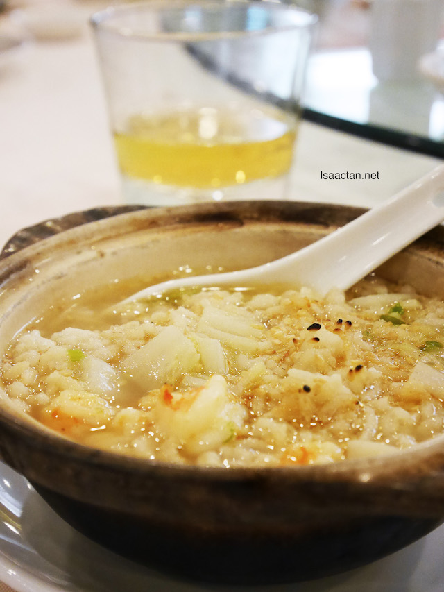 Braised Rice with Rich Soup in Claypot