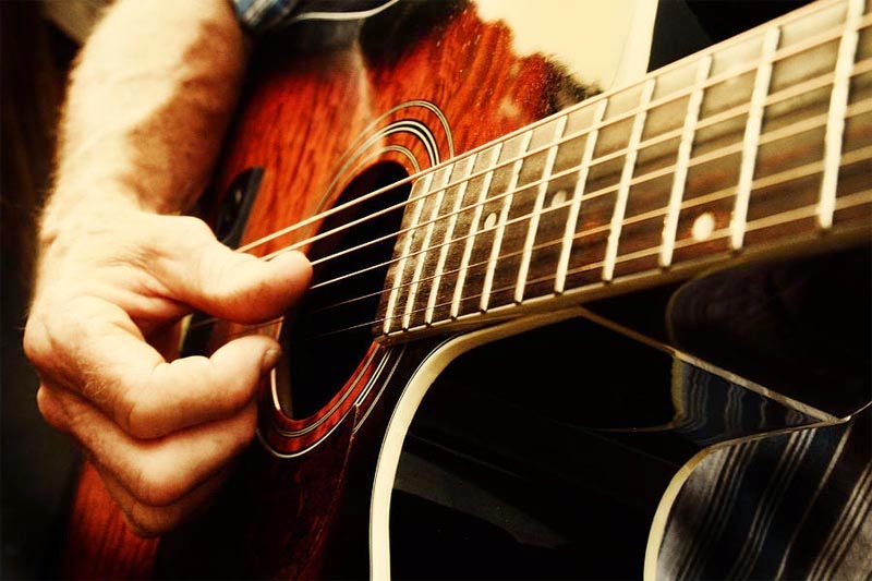 cara memetik gitar cara memetik gitar