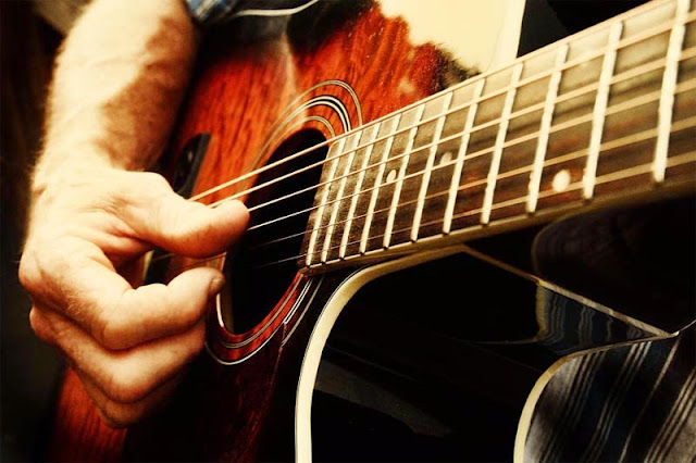 cara memetik gitar cara memetik gitar