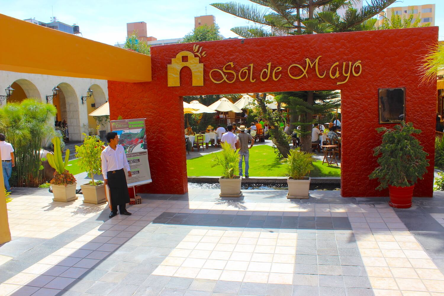sol de mayo restaurant arequipa
