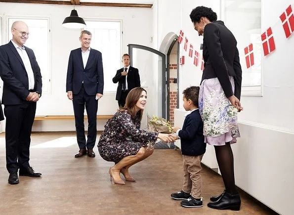  Crown Princess Mary of Denmark visited the Children's Phone Support Center and attended the CBS Responsibility Day event