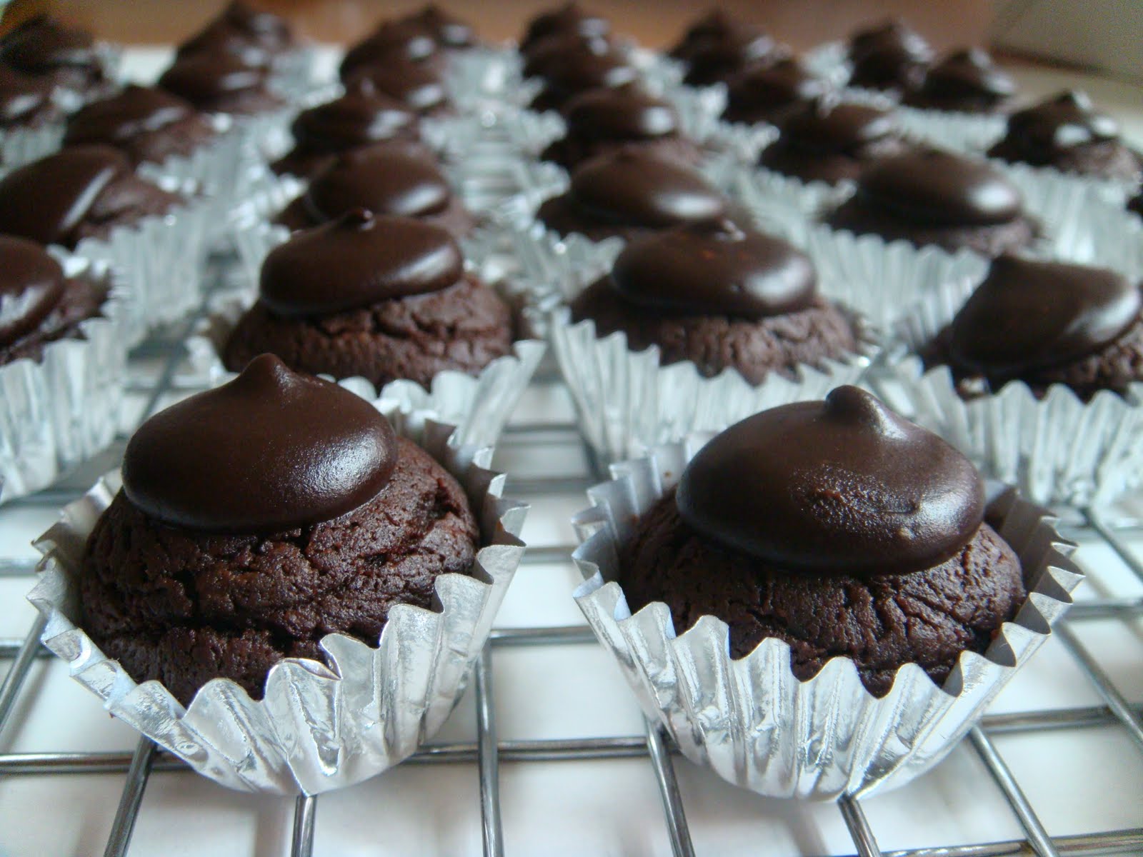 Yummy Baking Brownie Bitesize cupcake