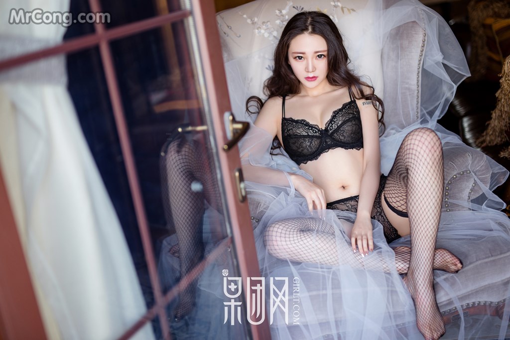 GIRLT No.052: Model Mo Ya Qi (莫雅 淇) (41 photos)