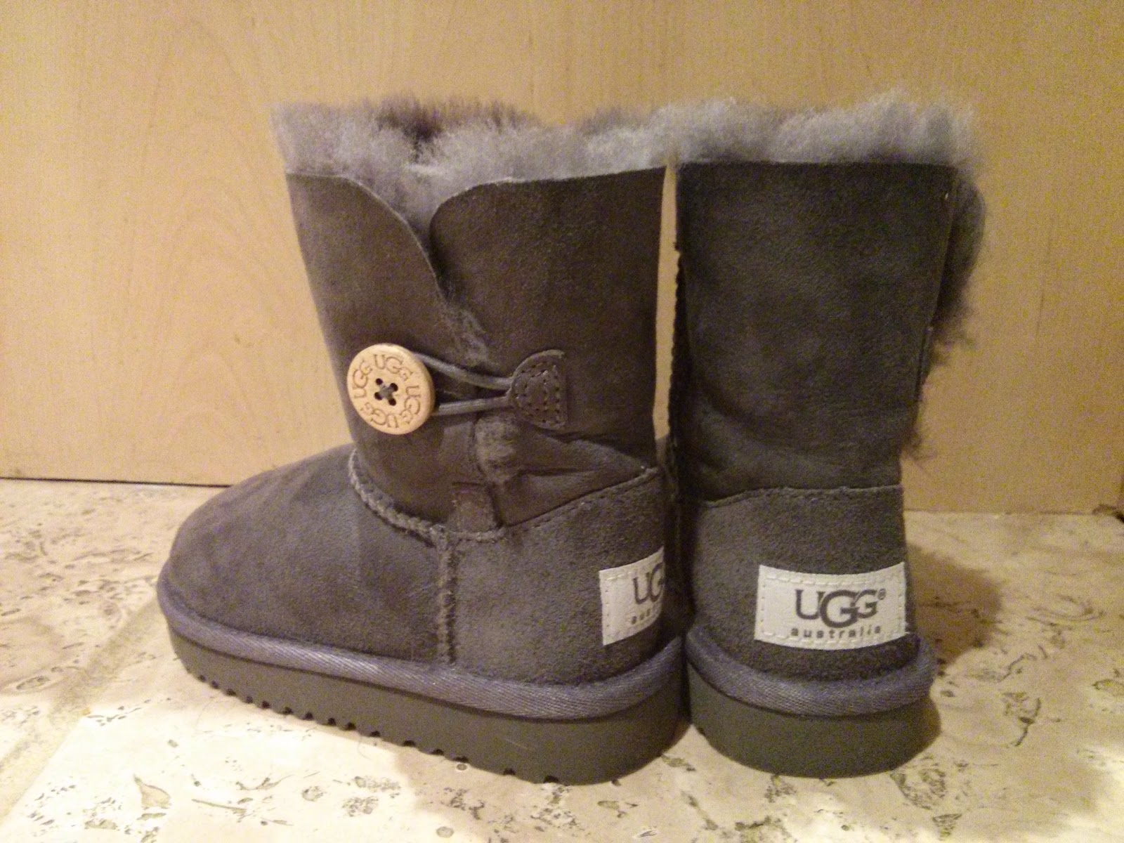 Review : Ugg Boots Children - This day I love.......