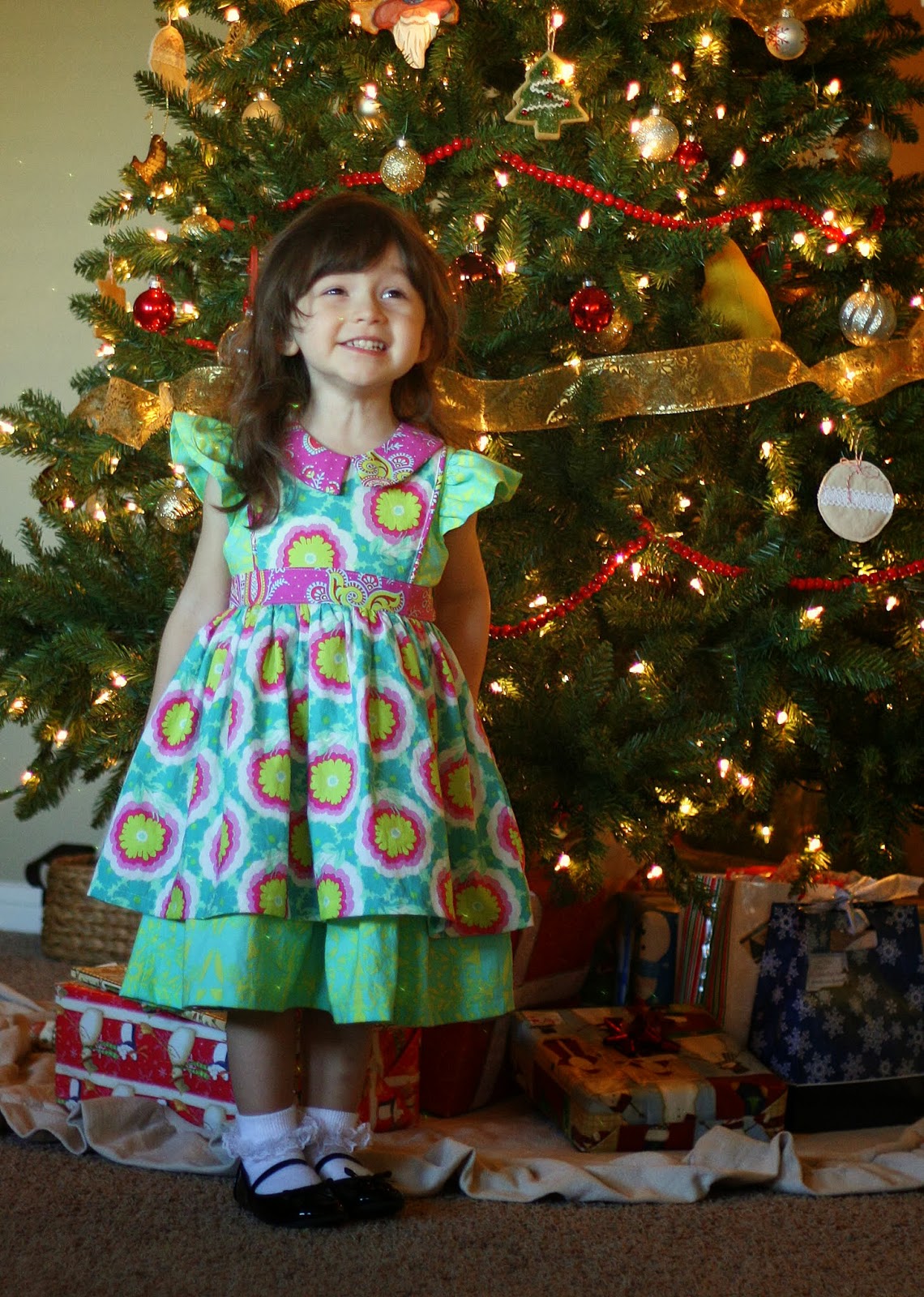 Crafting Zuzzy Christmas Dress