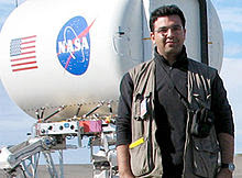 رجل المريخ: د. عصام حجي