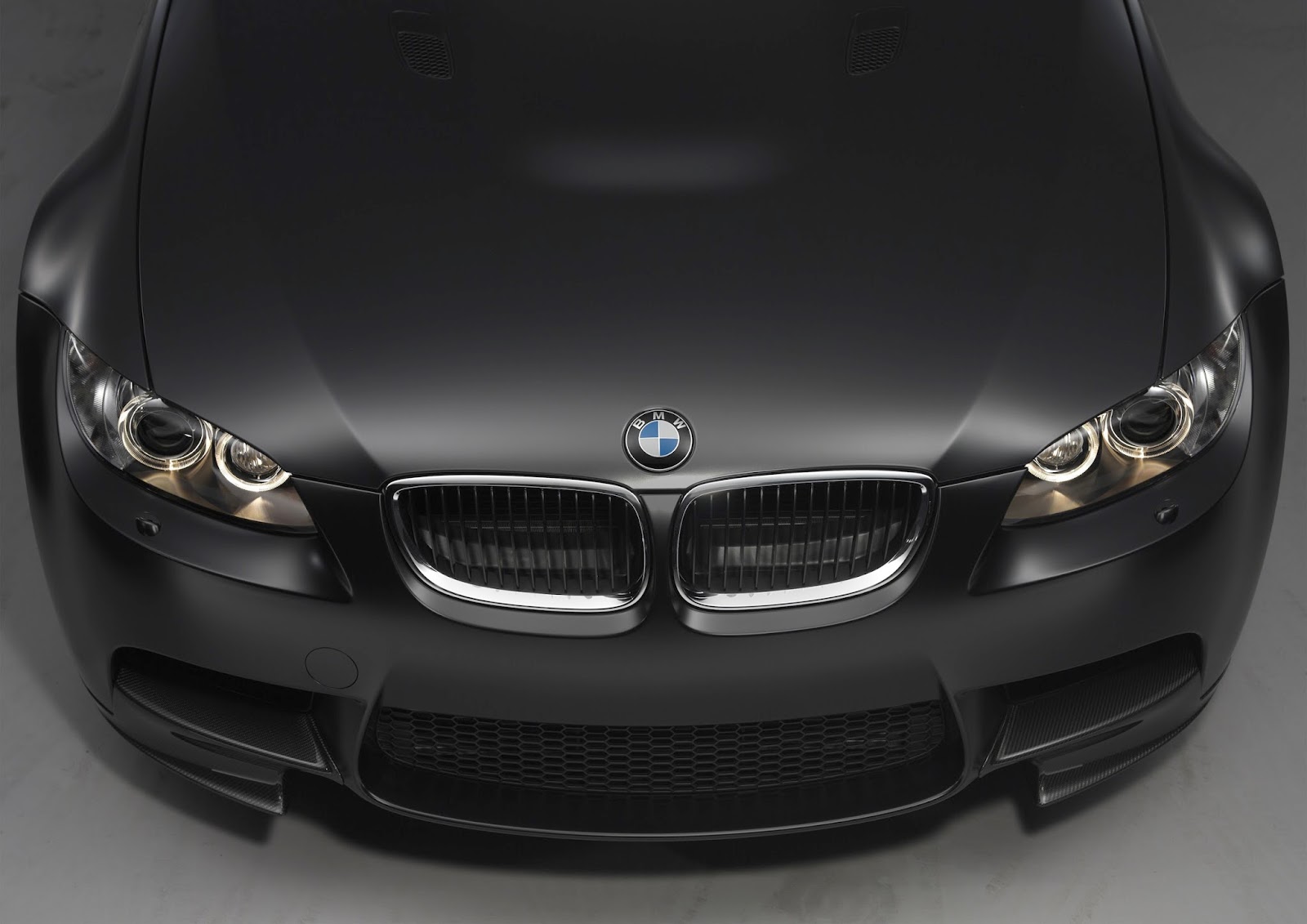 BMWの壁紙 M3　BMWロゴ