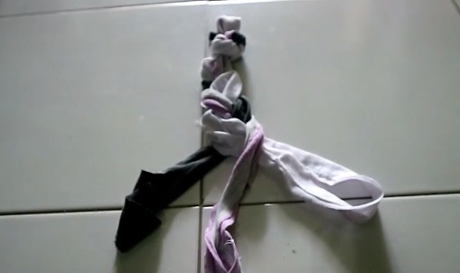 Kerajinan cara membuat Keset dari Baju, Kaos bekas dengan