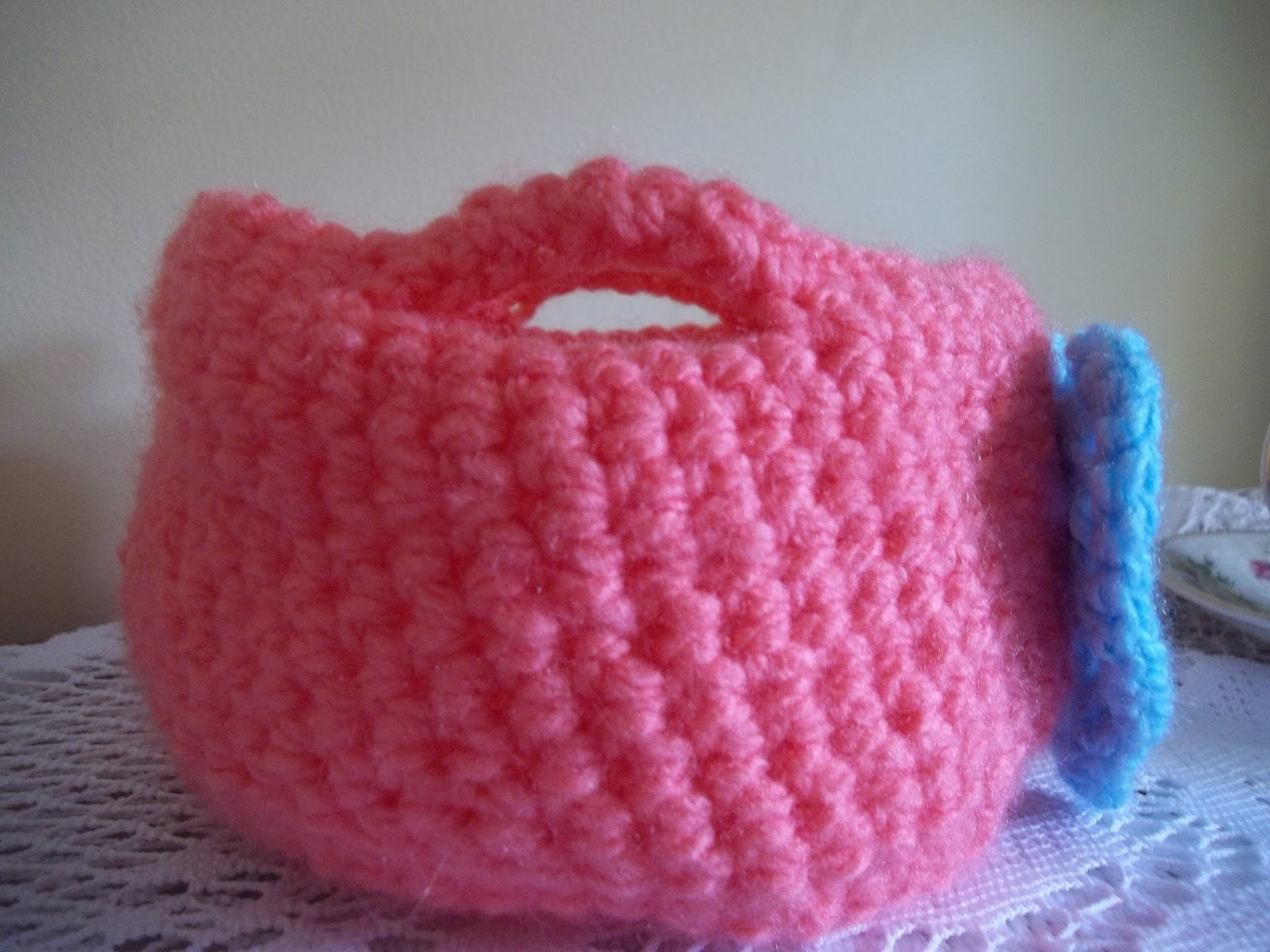 Ashley's Crochet Corner: A darling little basket...