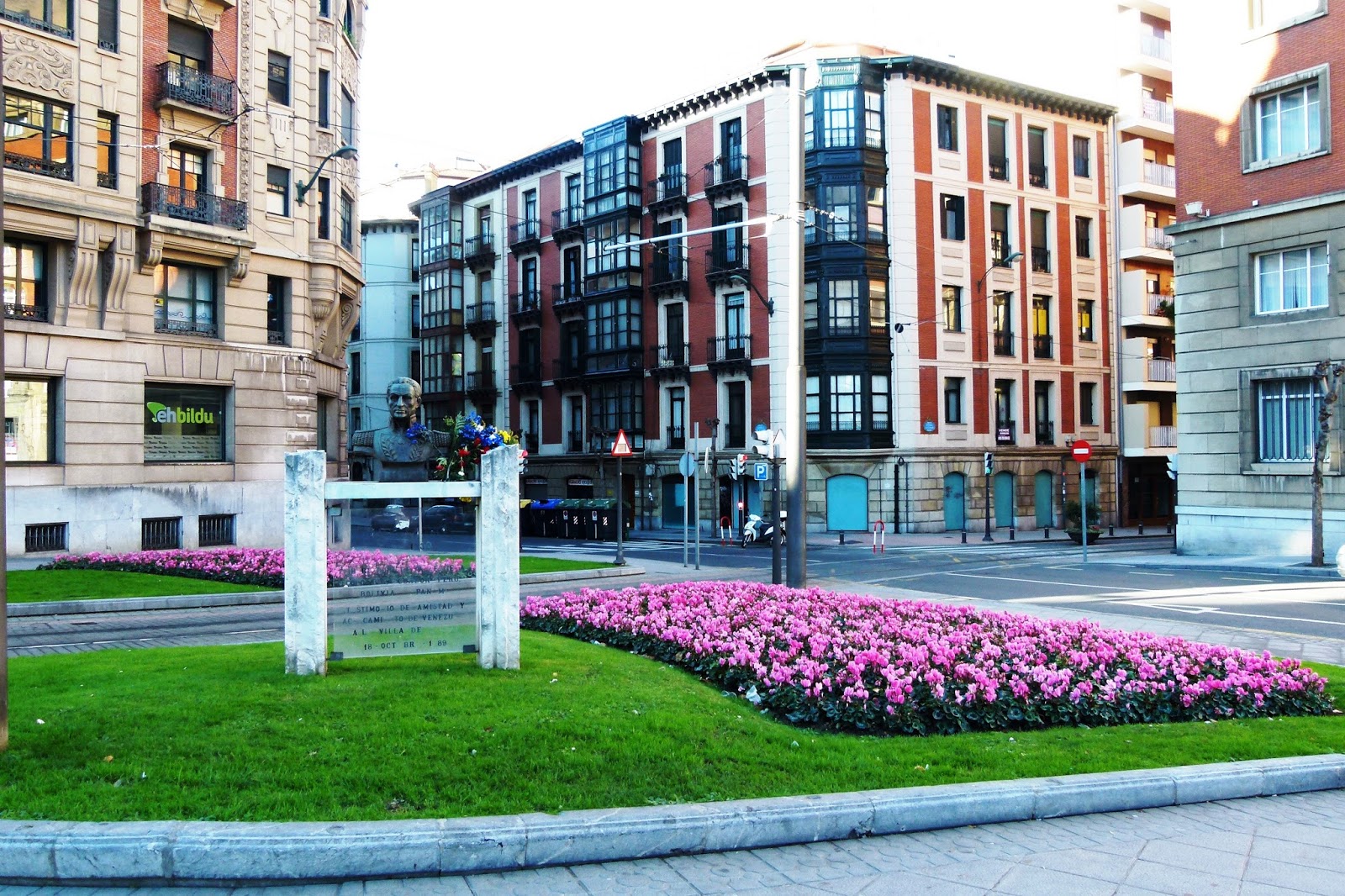 BilbaOK PLAZA VENEZUELA